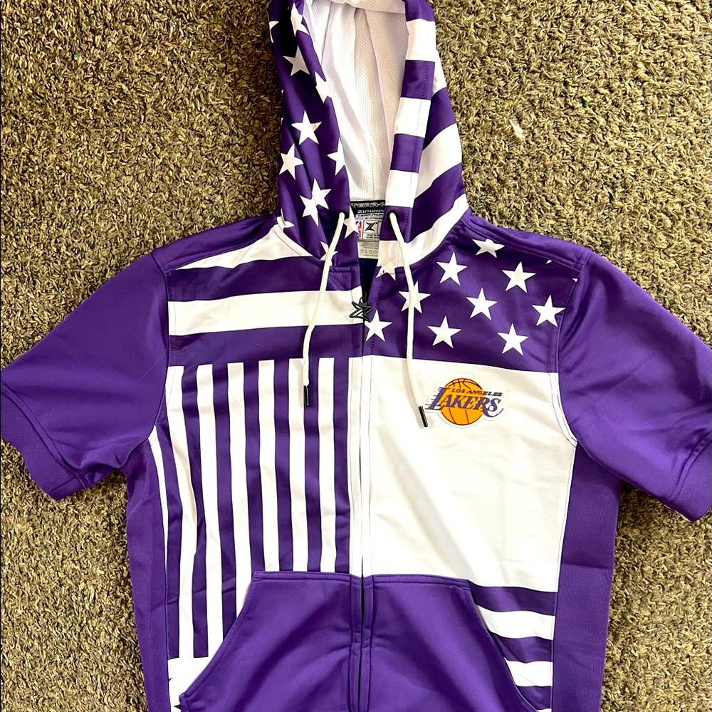 Lakers Zip Way outfit. Never worn.